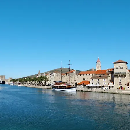 Slanada-6 By Interhome Apartman Trogir